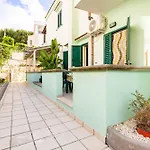 Elga Trilo 9 - Myho Casa Vieste